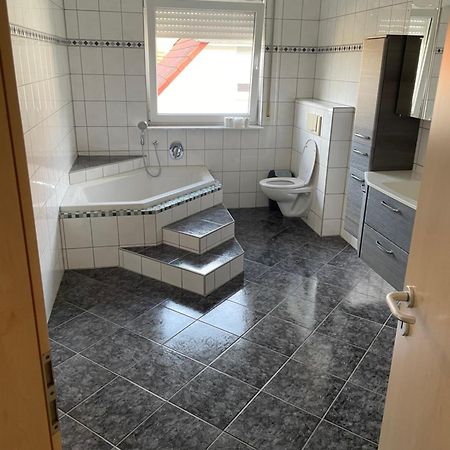Kassel Lohfelden Monteur Und Family Qualitat Schmidt Ll Apartment Exterior photo